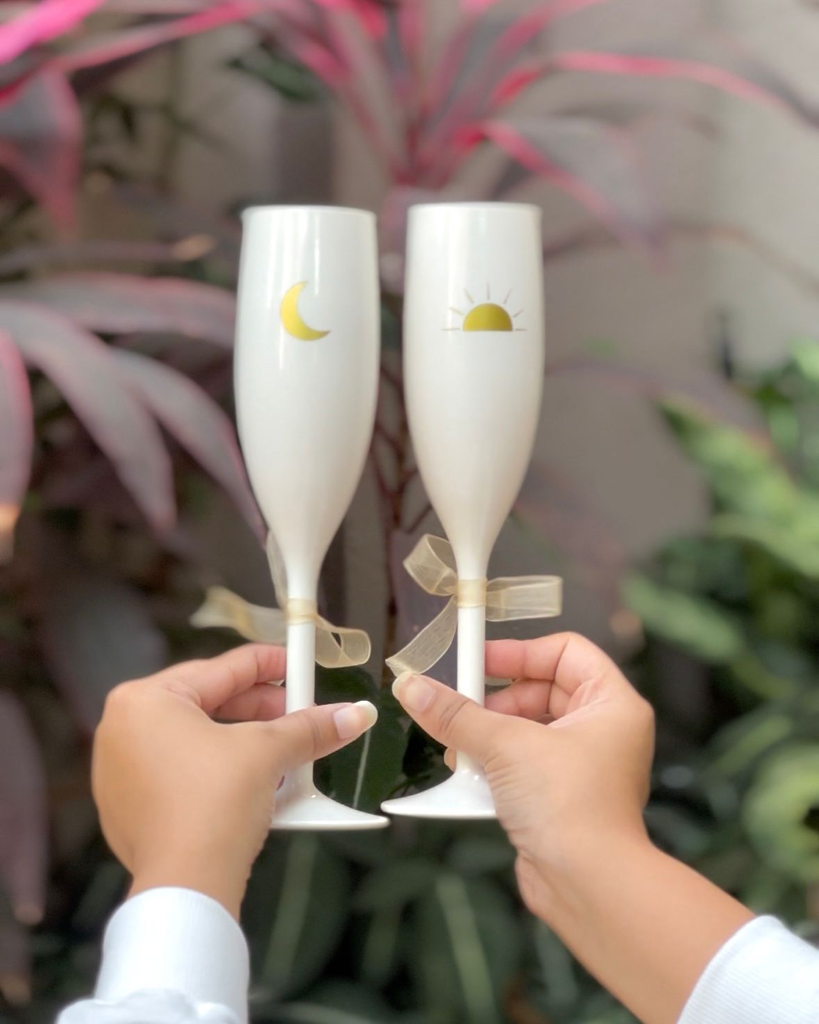 Unbreakable Flutes - Moonlight & Sunshine Champagne Glasses - Set of 2 - Irresistible ivory white