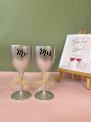 Non Breakable Couple Wine Glass Gift Set - Mr. & Mrs Wine Glasses - Set of 2 - Silver