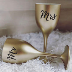 Non Breakable Couple Wine Glass Gift Set - Mr. & Mrs Wine Glasses - Set of 2 - Gold