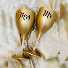 Non Breakable Couple Wine Glass Gift Set - Mr. & Mrs Wine Glasses - Set of 2 - Gold