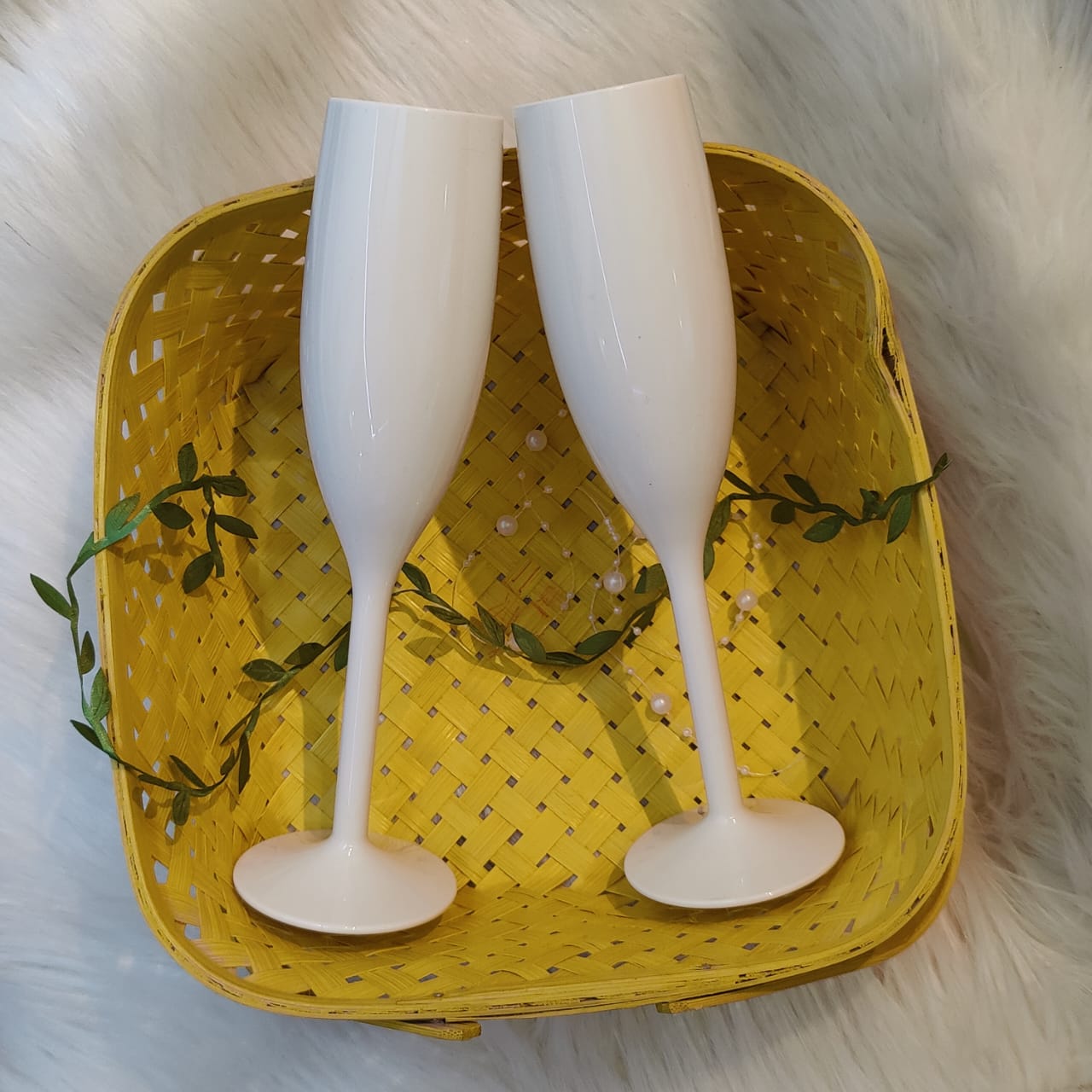 Unbreakable Champagne Flutes- Set of 2 :- Irresistible ivory white
