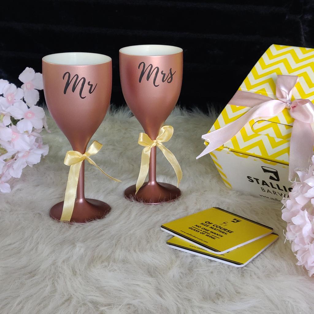 Non Breakable Couple Wine Glass Gift Set - Mr. & Mrs Wine Glasses - Set of 2 - Rose Gold