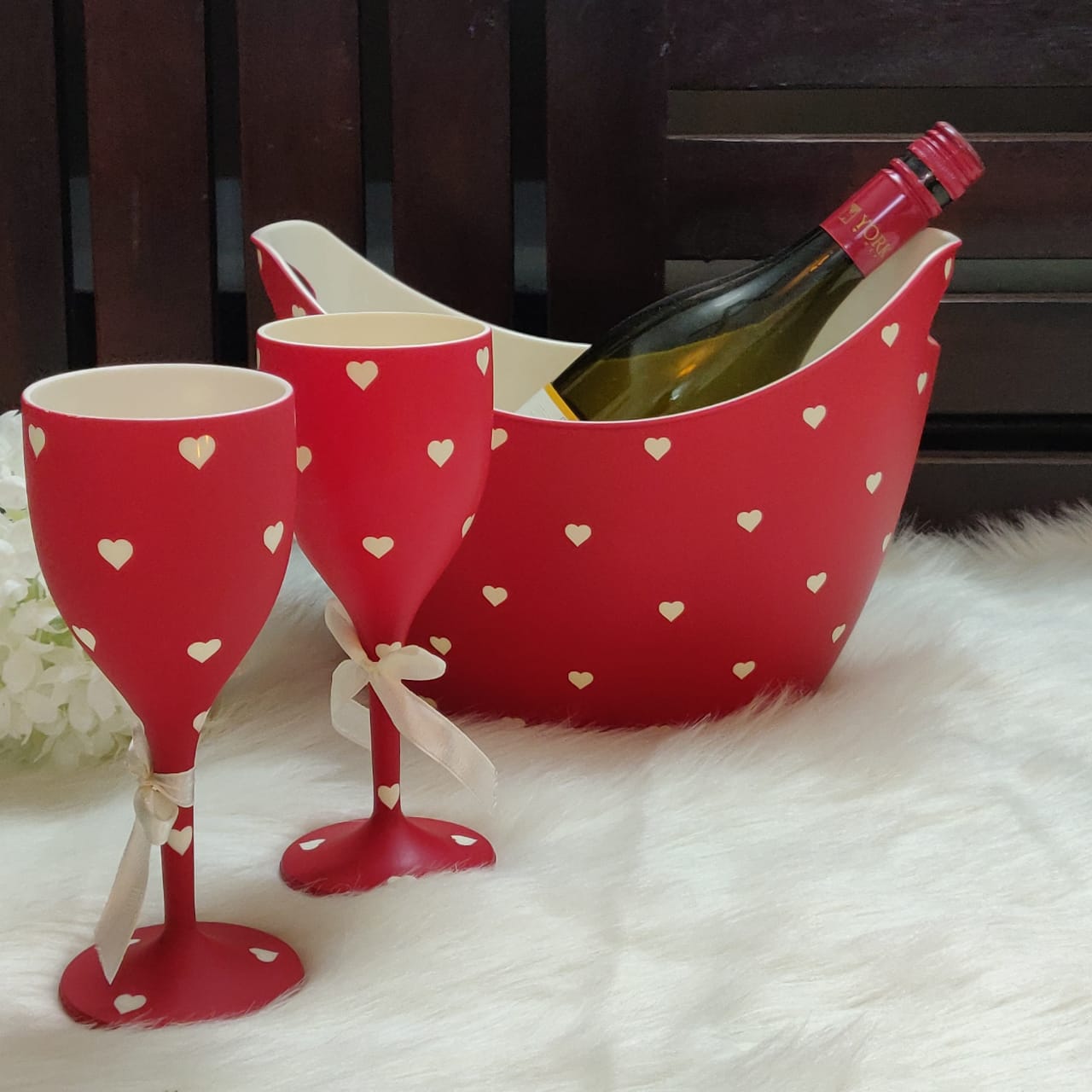 Non breakable red wine glass gift set (Set of 2 - 290 ml each) with chilling bucket - Valentines Day gifts ,Wedding & Anniversary gifts