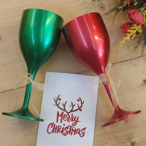 Red & Green Wine Glasses - Christmas Themed - Set of 2