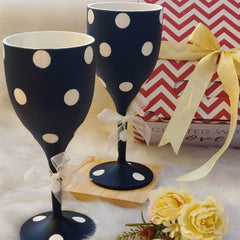 Non Breakable Wine Glass Gift Set - Black & White