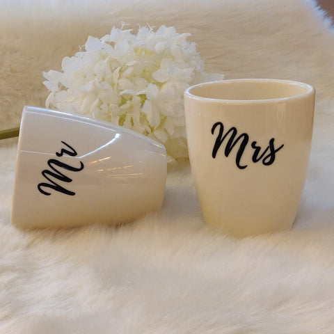 Unbreakable Mr & Mrs white couple mugs (Set of 2)